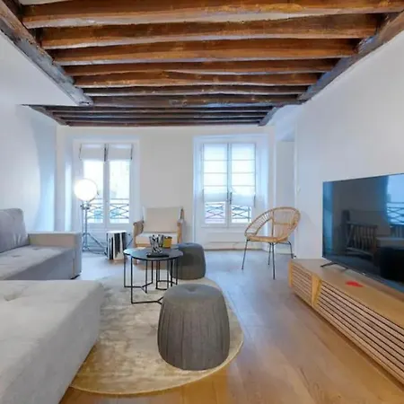 Marais Place Des Vosges Lovely 4p 1br * Paris